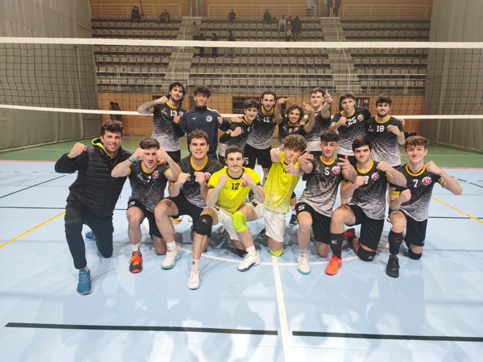 EL JUNIOR DEL VB VILLENA PETRER QUIERE SER CAMPEÓN AUTONÓMICO EN CASA